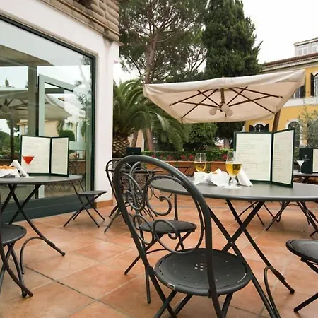Appia Park 4*