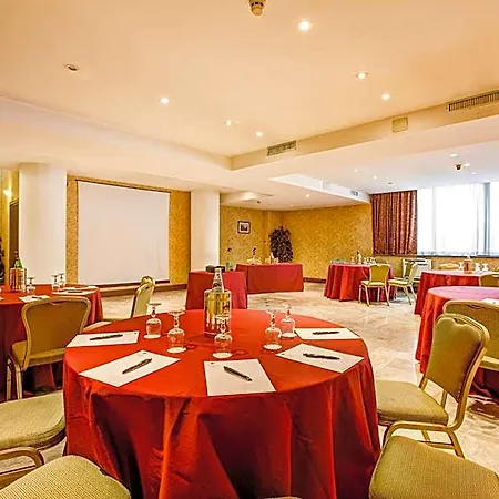 Hotel Appia Park 4*