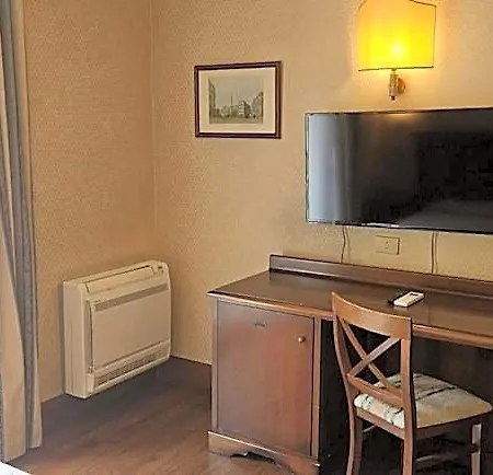 Appia Park 4* Rzym